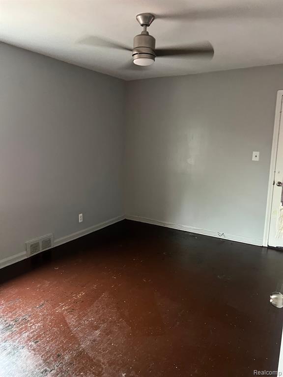 15758 HUBBELL Street, Detroit, MI 48227 — Photo 10