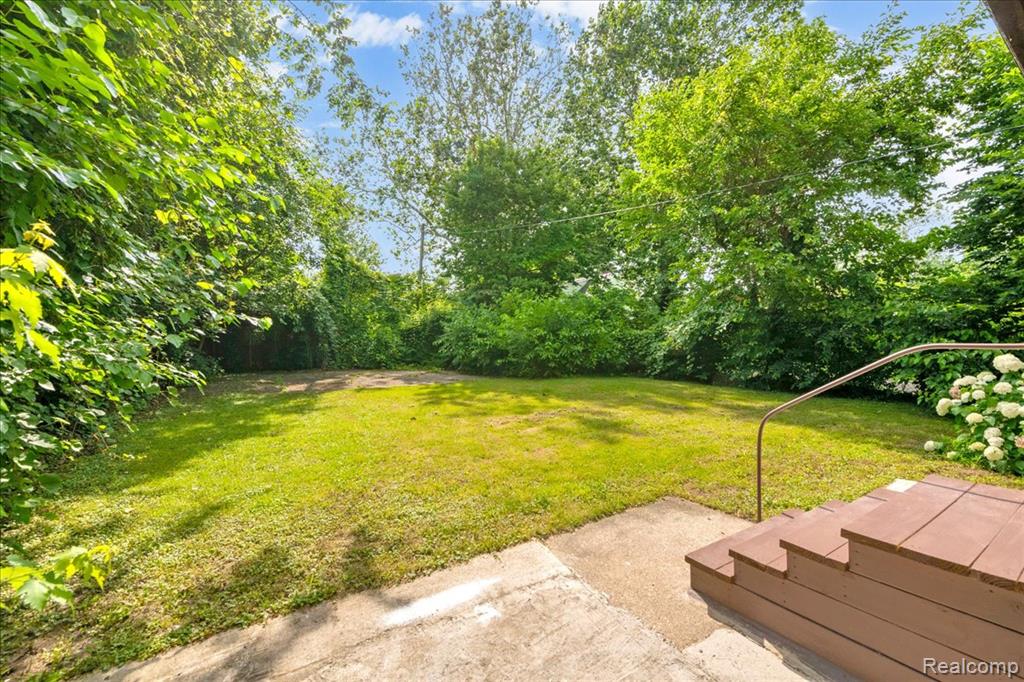 12725 Broadstreet Avenue, Detroit, MI 48238 — Photo 32