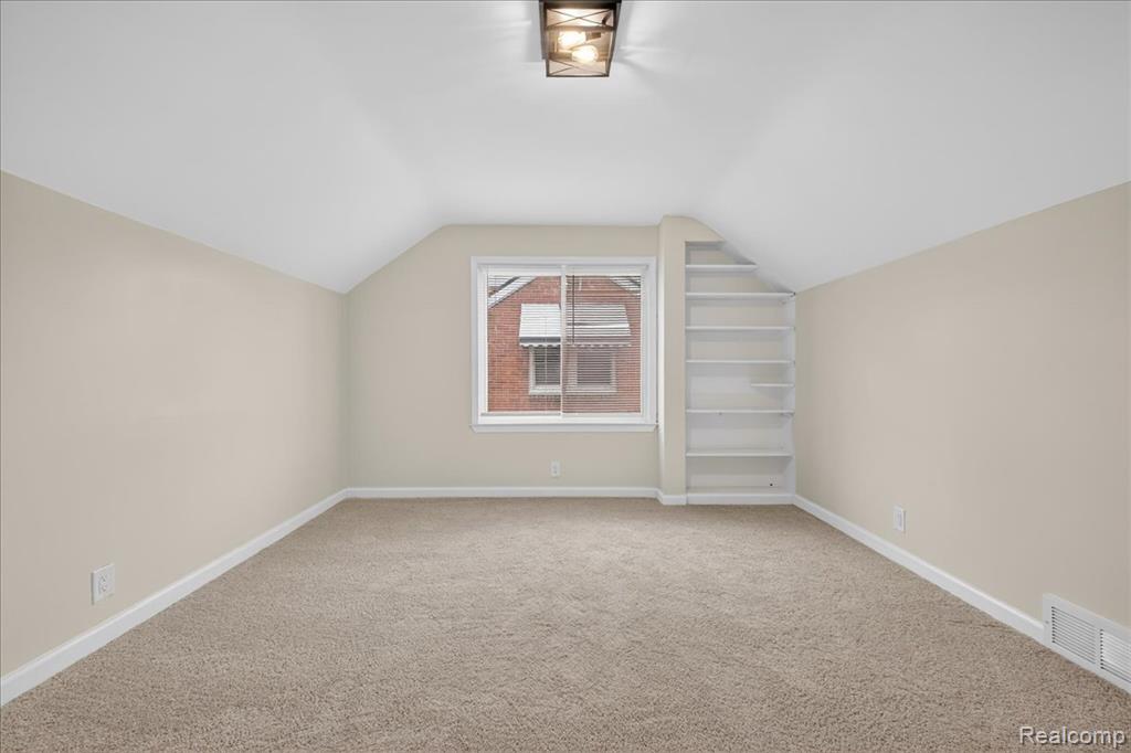 11684 Sussex Street, Detroit, MI 48227 — Photo 25