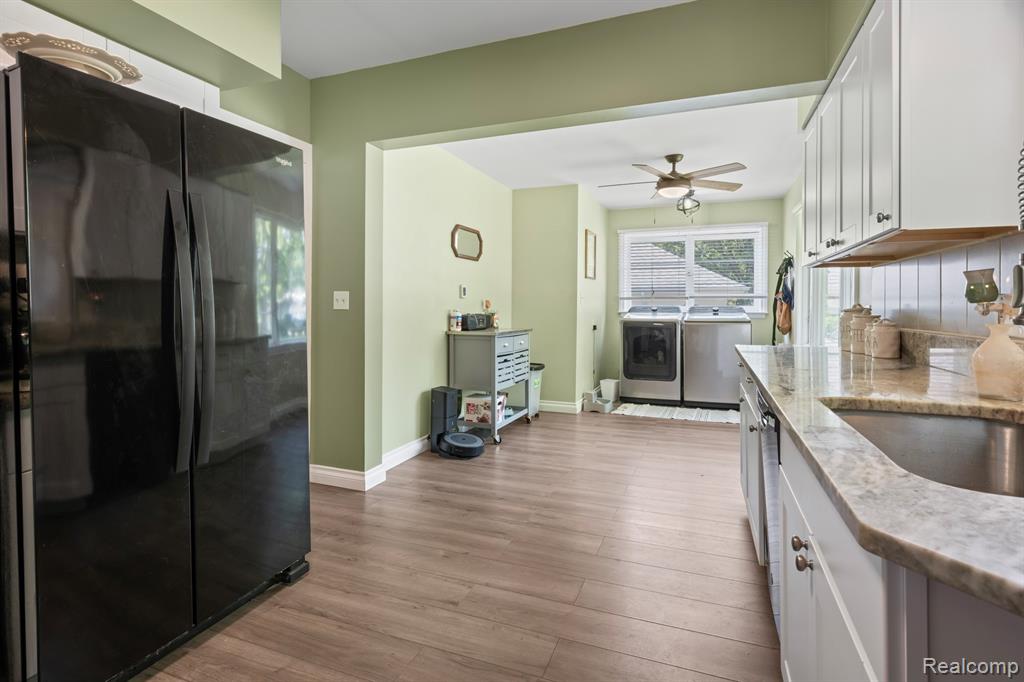 819 N Ball Street, Owosso, MI 48867 — Photo 18