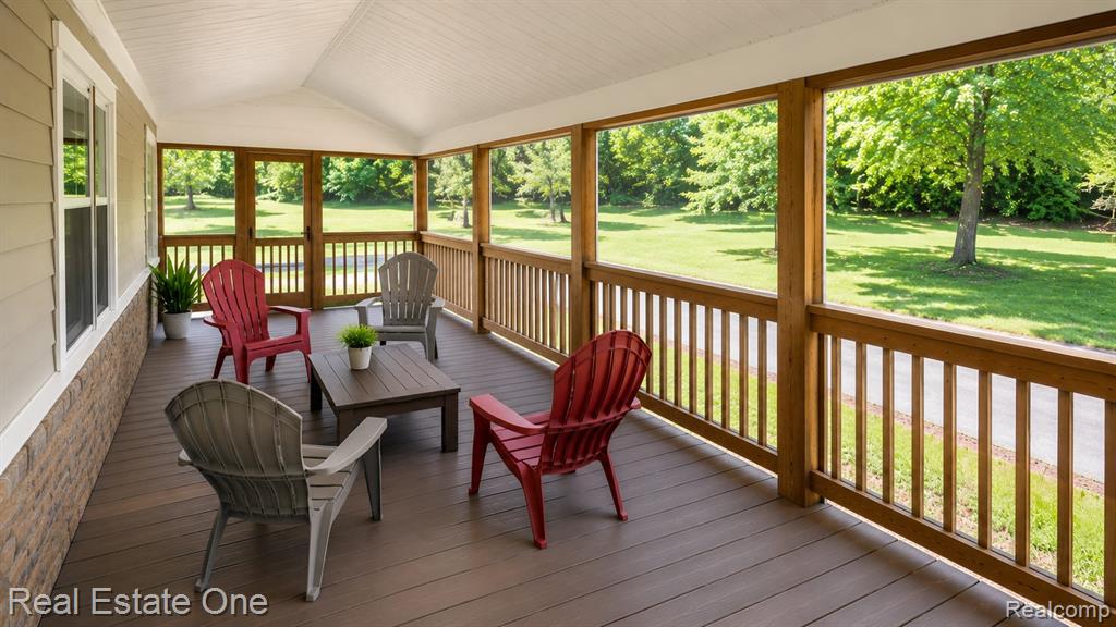 27634 Wellington Street, Farmington, MI 48334 — Photo 4