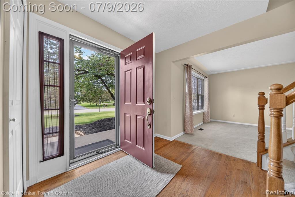 9016 Hyacinth Way, Brighton, MI 48116 — Photo 6
