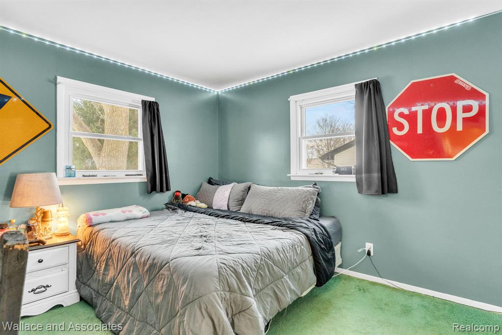 4440 Cambridge Drive, Port Huron, MI 48060 — Photo 25