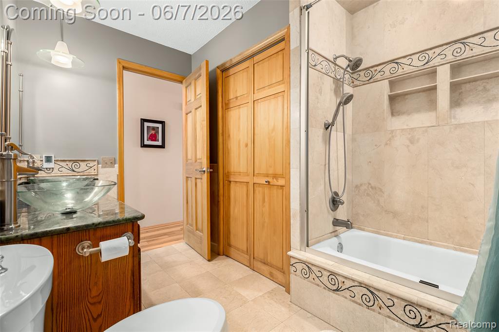 15395 Osius Road, Chelsea, MI 48118 — Photo 20