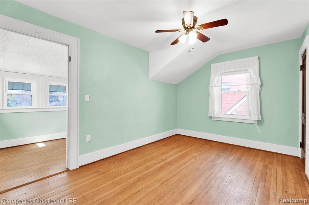 418 S Maple Avenue, Royal Oak, MI 48067 — Photo 21