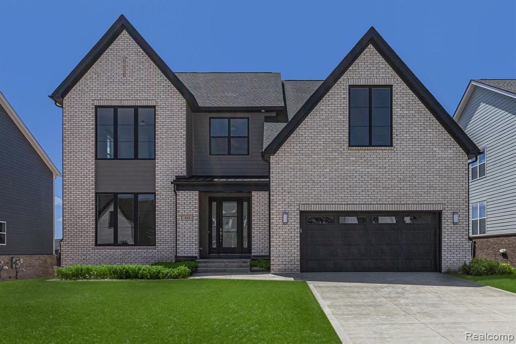 611 PINE Circle, Ann Arbor, MI 48105 — front exterior
