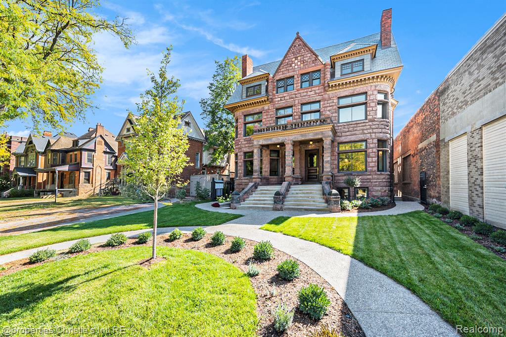 2654 Woodward Avenue, Detroit, MI, 48201