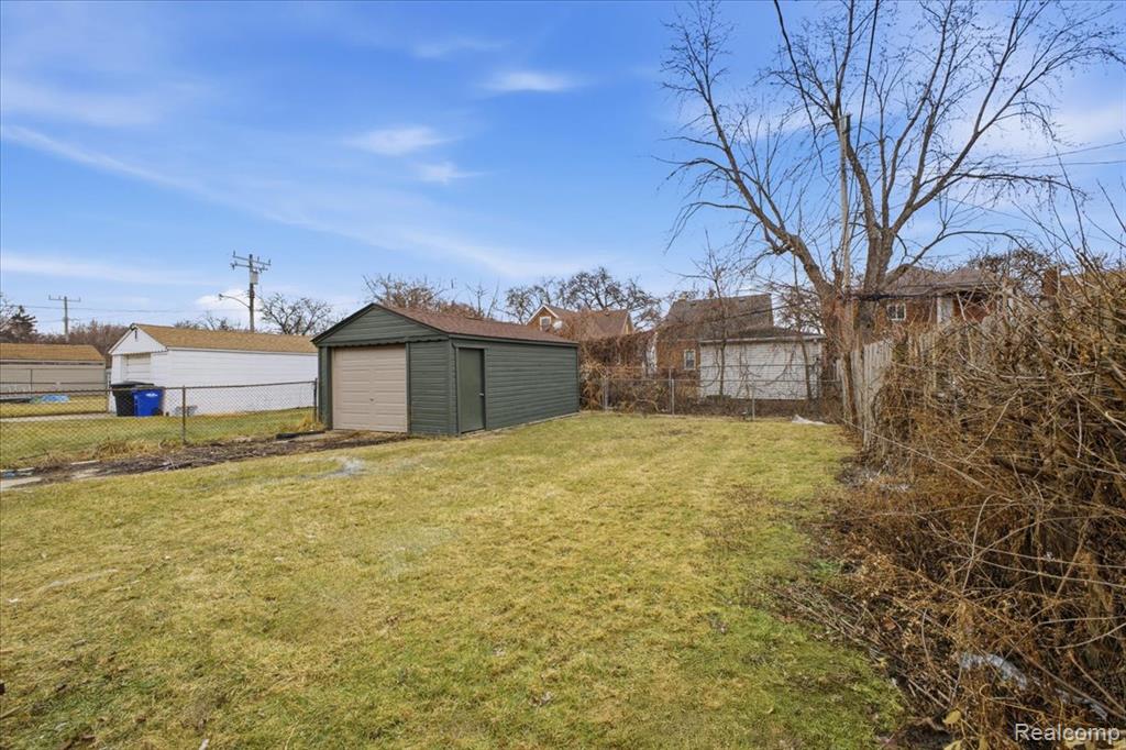 11684 Sussex Street, Detroit, MI 48227 — Photo 40