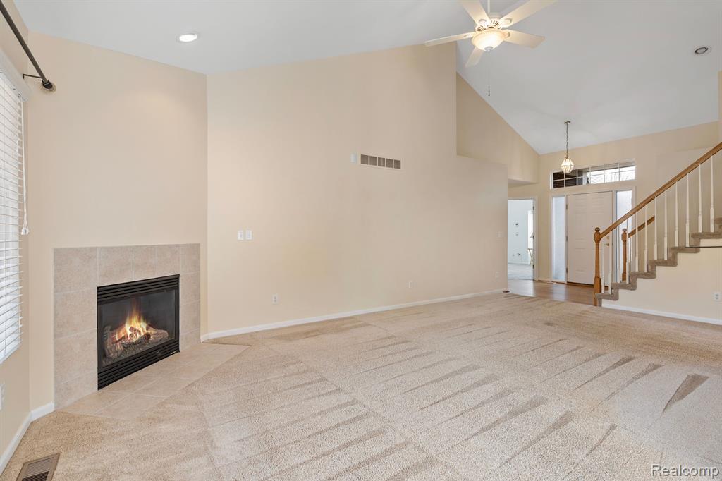 52497 WESTFIELD Drive, Macomb, MI 48042 — Photo 11