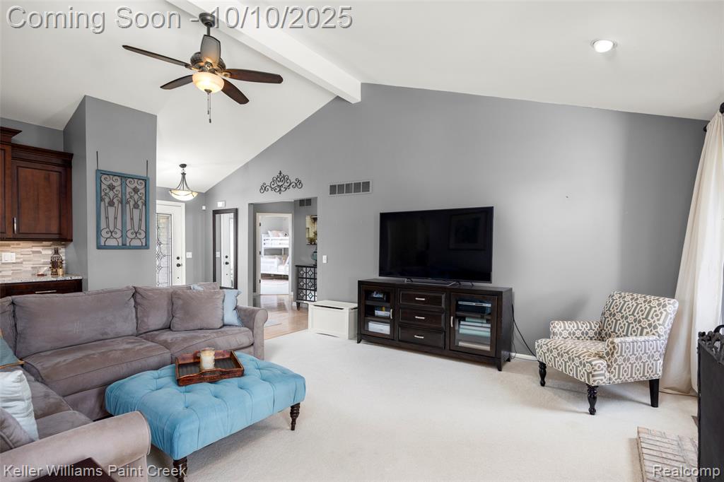 46297 Creekside Boulevard, Macomb, MI 48044 — Photo 6