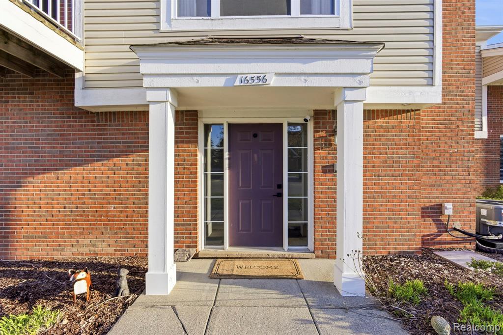 16556 Radison Drive, Macomb, MI 48044 — Photo 4