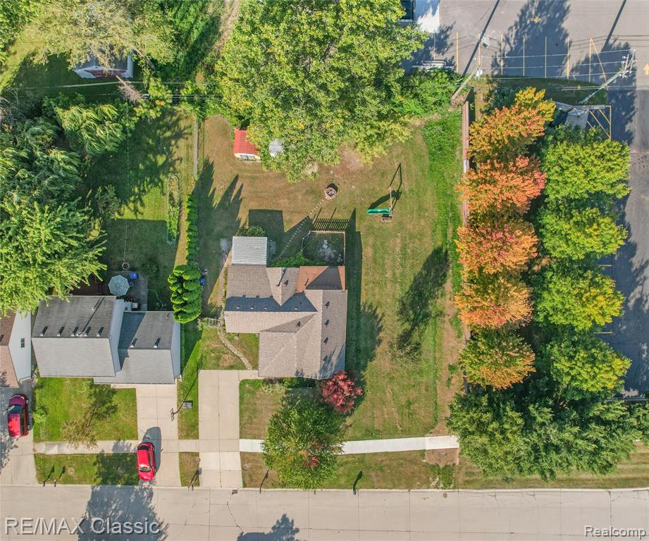2185 Oakview Drive, Canton, MI 48187 — Photo 5