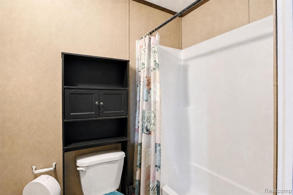 5135 East Annapolis Circle, Canton, MI 48188 — Photo 11