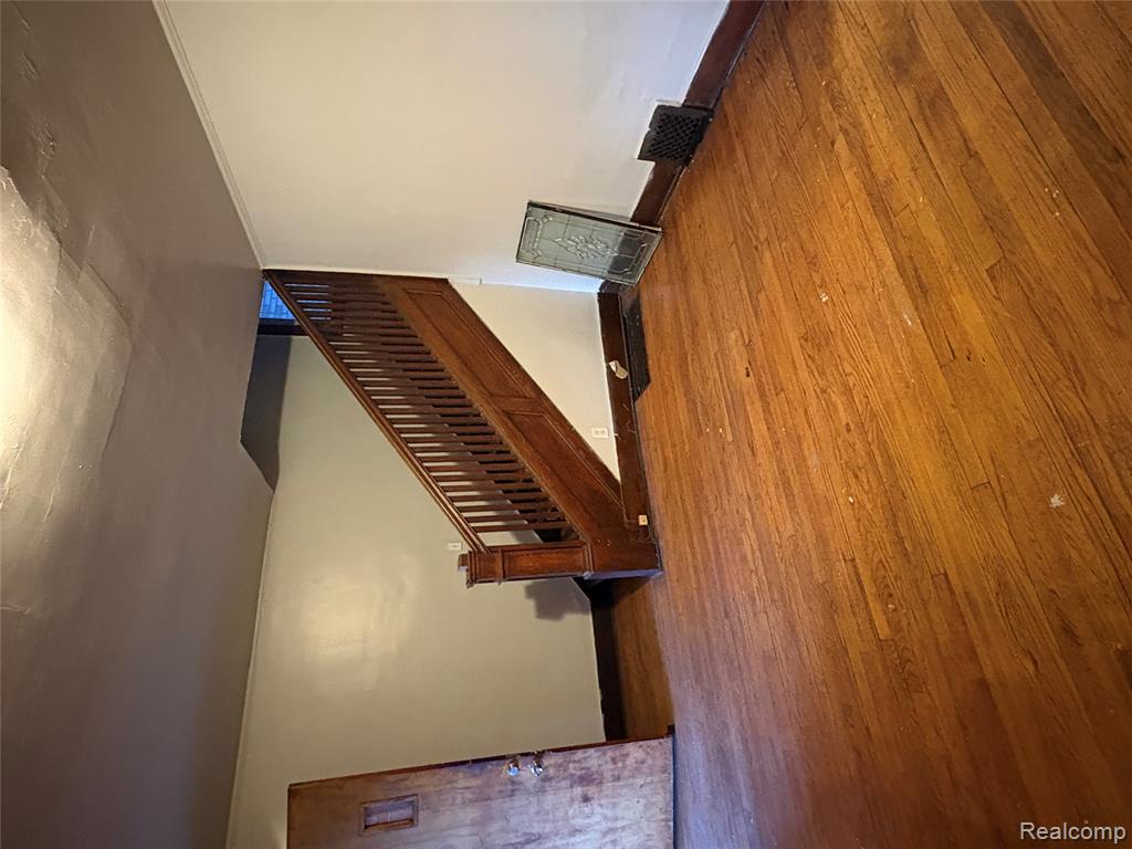 6534 E Firwood Street, Detroit, MI 48210 — Photo 4