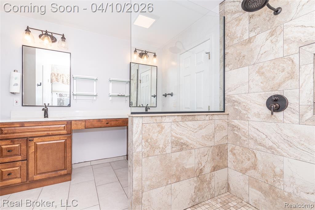 39836 Eagle Trace Drive, Northville, MI 48168 — Photo 30