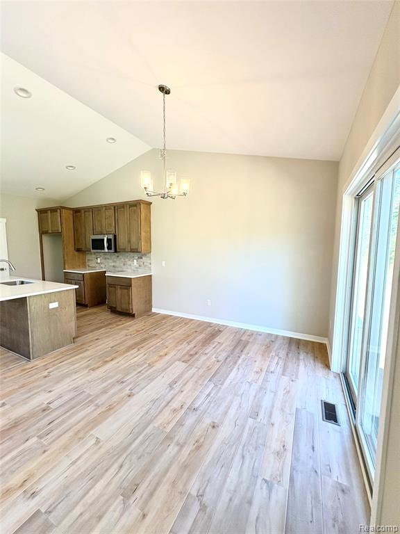 1296 Blue Ridge Parkway, White Lake, MI 48383 — Photo 11