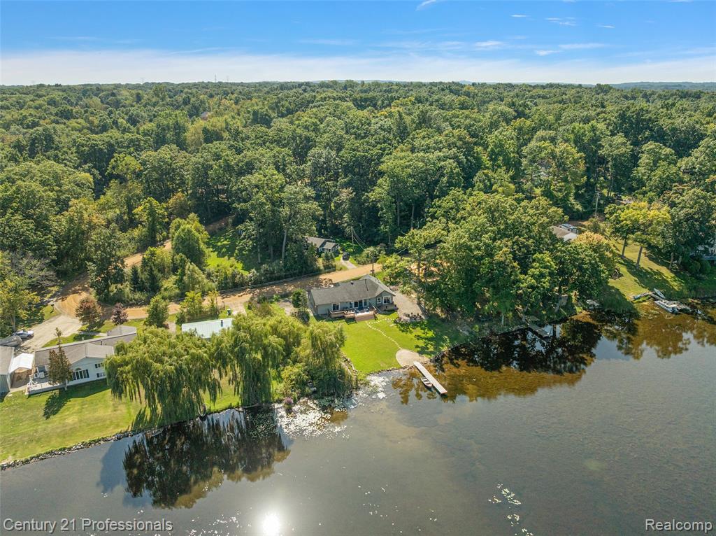 2679 Lakeview Drive, Ortonville, MI 48462 — Photo 52