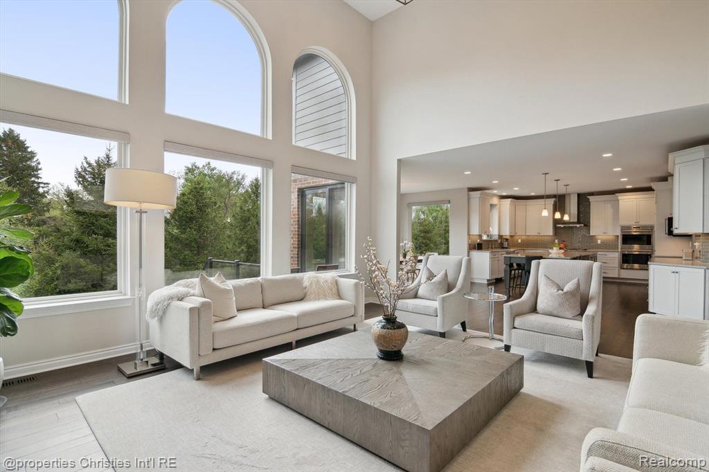 47660 WALES, Northville, MI 48167 — Photo 15