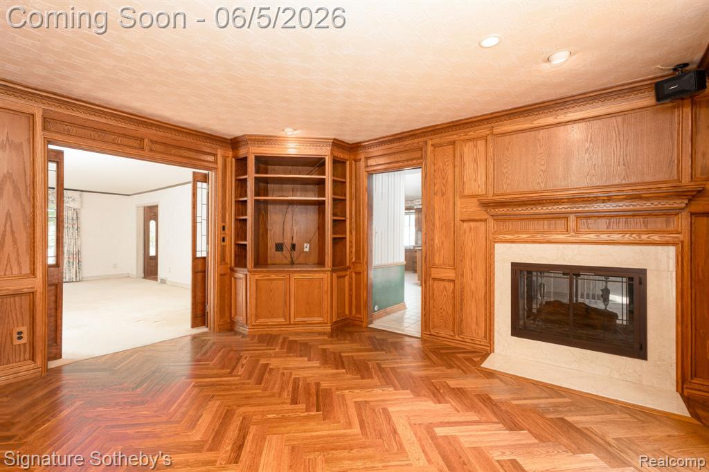 274 Hillcrest Avenue, Grosse Pointe, MI 48236 — Photo 9