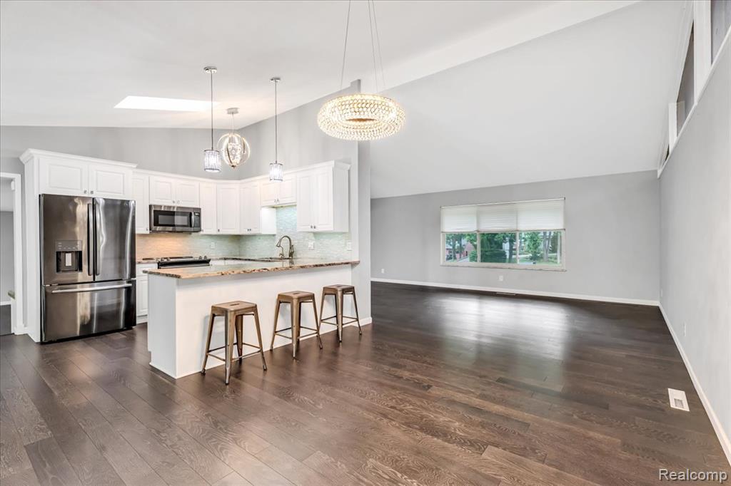 6016 Plantation Drive, Grand Blanc, MI 48439 — Photo 14