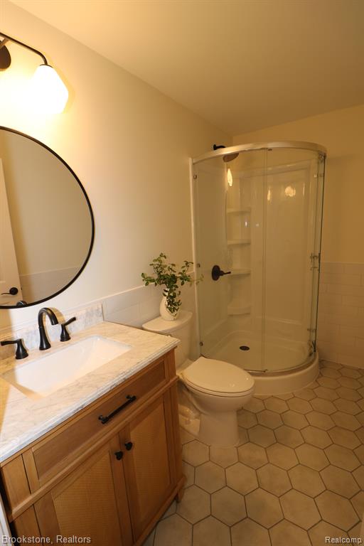 395 GENEVA Court, Howell, MI 48855 — Photo 25