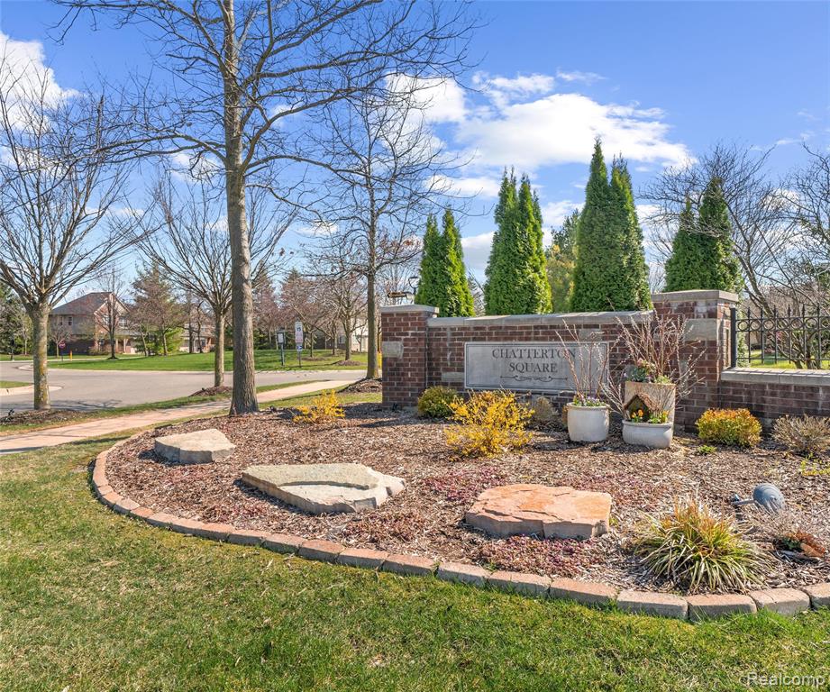 4090 Brighton Lane, 91, Canton, MI 48188 — front exterior