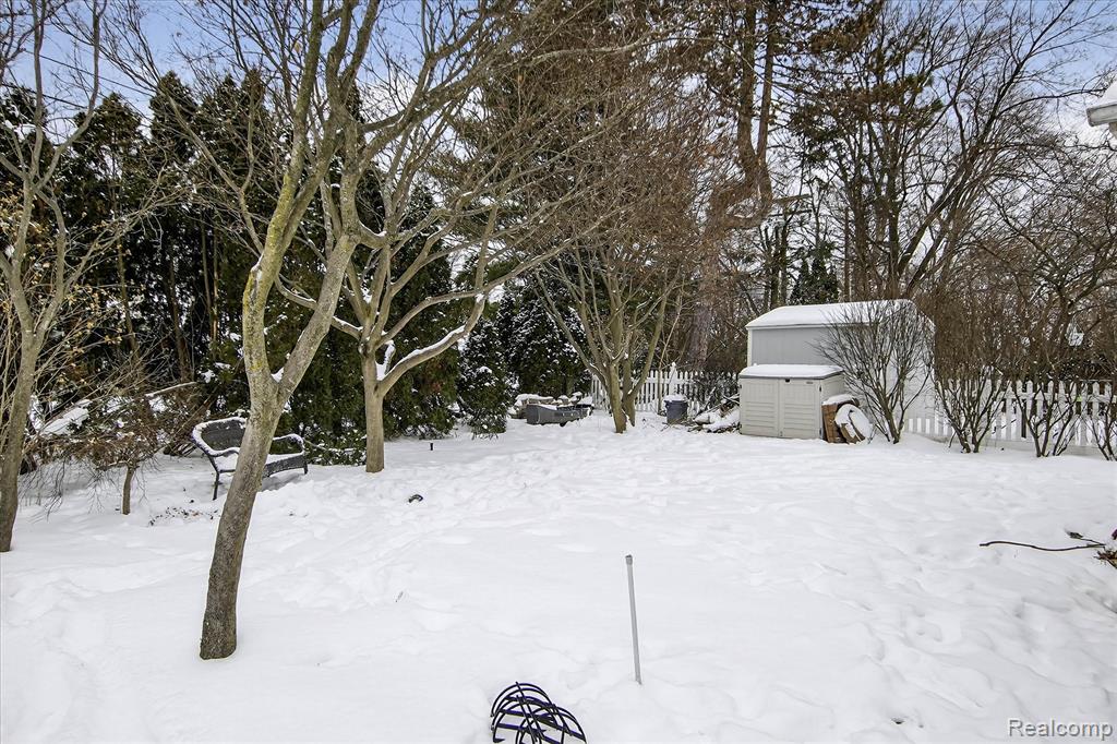 3 Adams Lane, Dearborn, MI 48120 — Photo 53