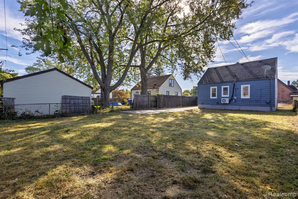 8139 Chapp Avenue, Warren, MI 48089 — Photo 26