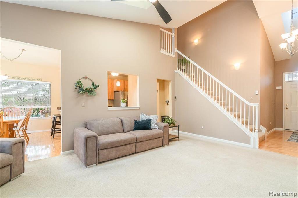 47037 MARINA Drive, Belleville, MI 48111 — Photo 8