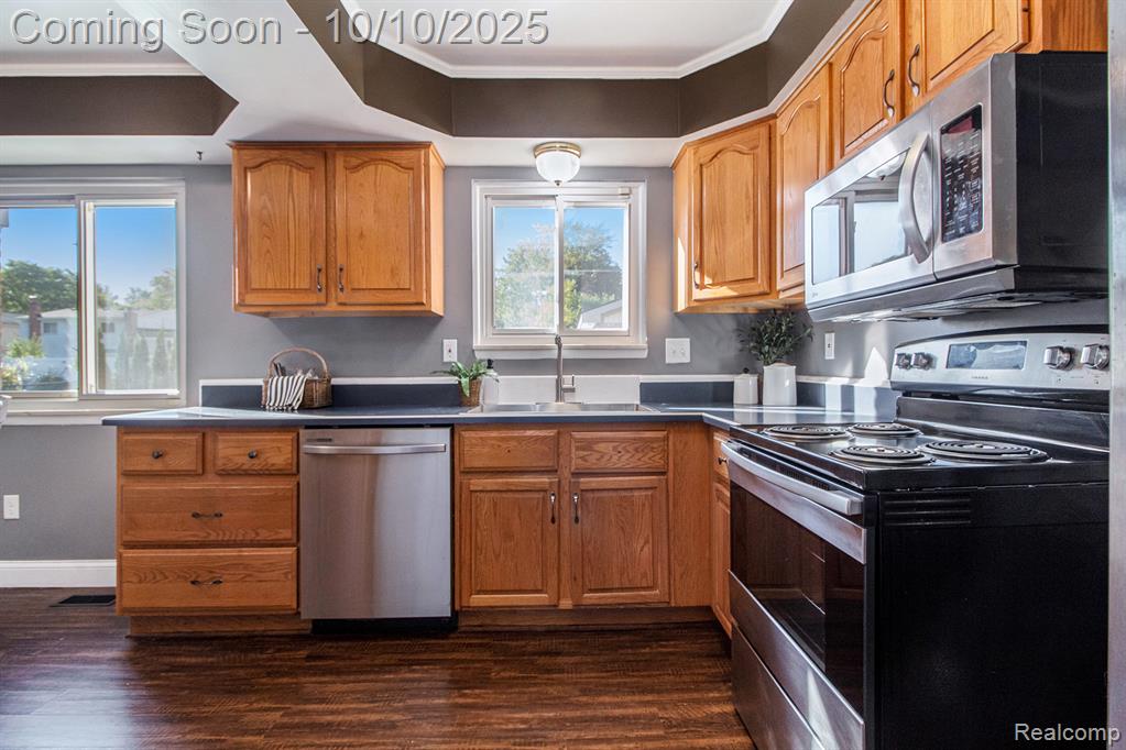44585 Nantucket Drive, Canton, MI 48187 — Photo 12