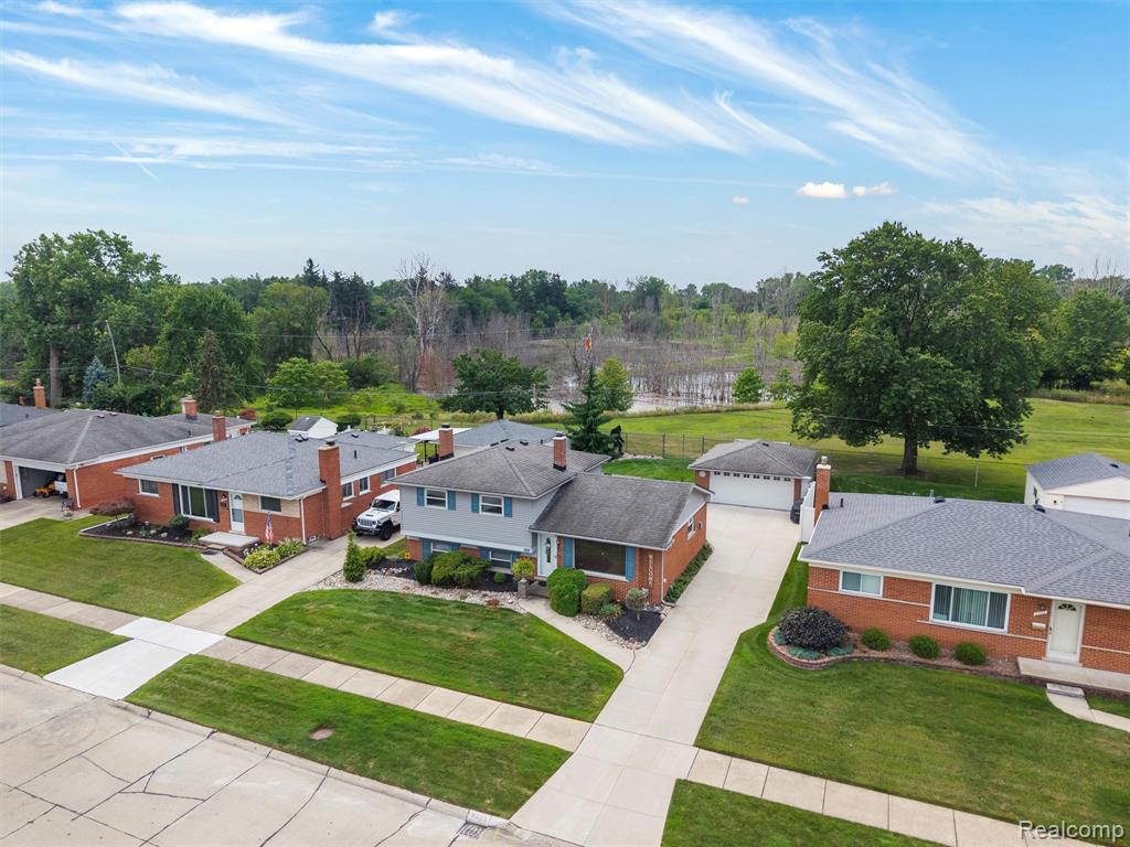 7721 Carrousel Boulevard, Westland, MI — Photo 50