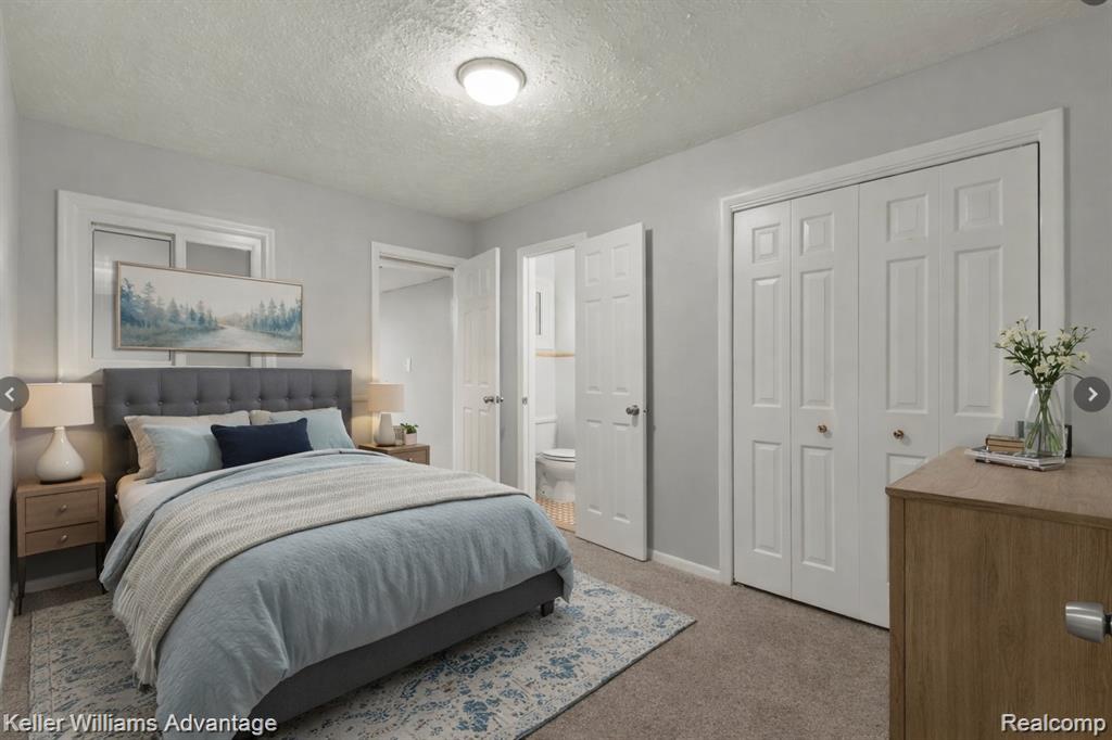 21701 Parklawn Street, Oak Park, MI 48237 — Photo 7