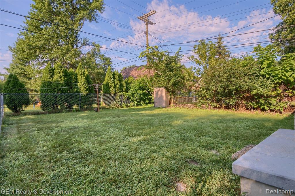545 WING Street, Plymouth, MI 48170 — Photo 18