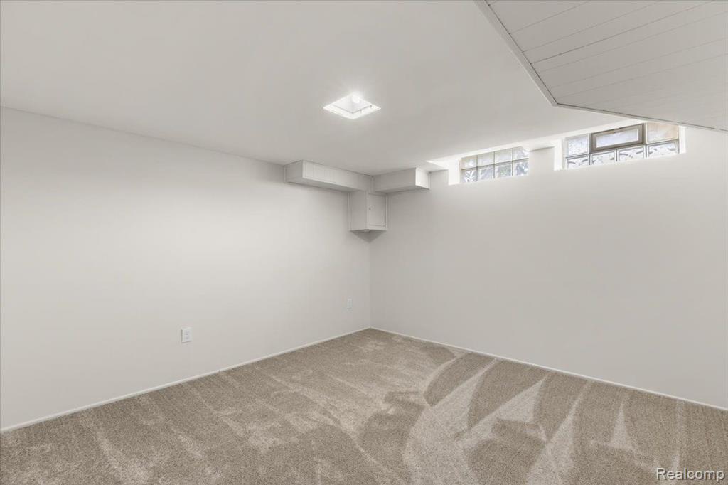 41199 SOUTHWIND Drive, Canton, MI 48188 — Photo 20