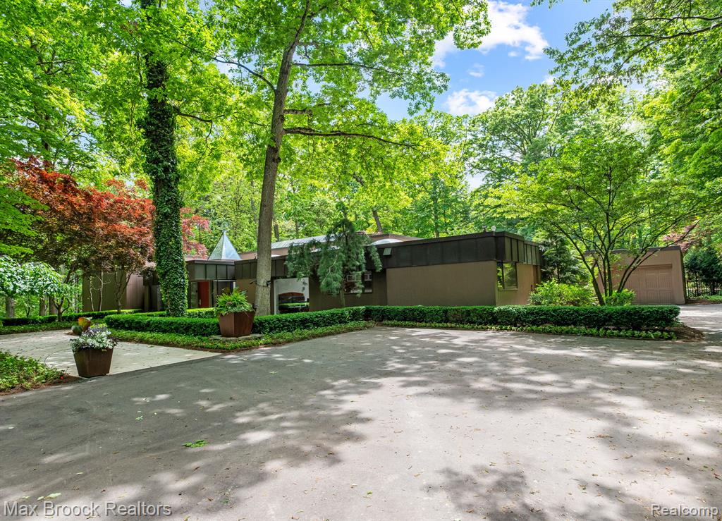 5130 Deep Wood Road, Bloomfield Hills, MI 48302 — Photo 8