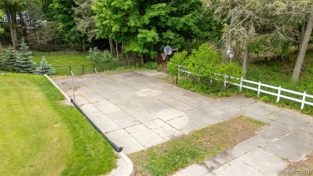 199 Grand Avenue, Grand Haven, MI 49417 — Photo 14
