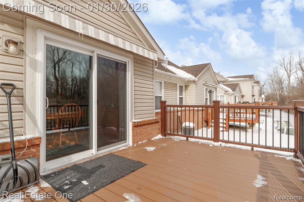 5481 Greenway Drive, 79, Trenton, MI 48183 — Photo 29