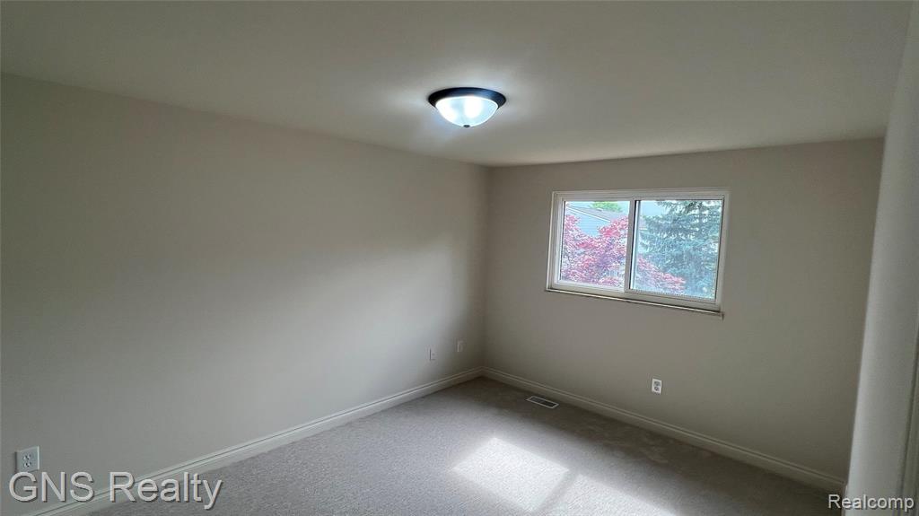 40739 Ruggero Street, Clinton Twp, MI 48038 — Photo 19
