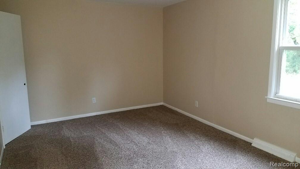 5124 HATCHERY Road, Waterford, MI — Photo 5