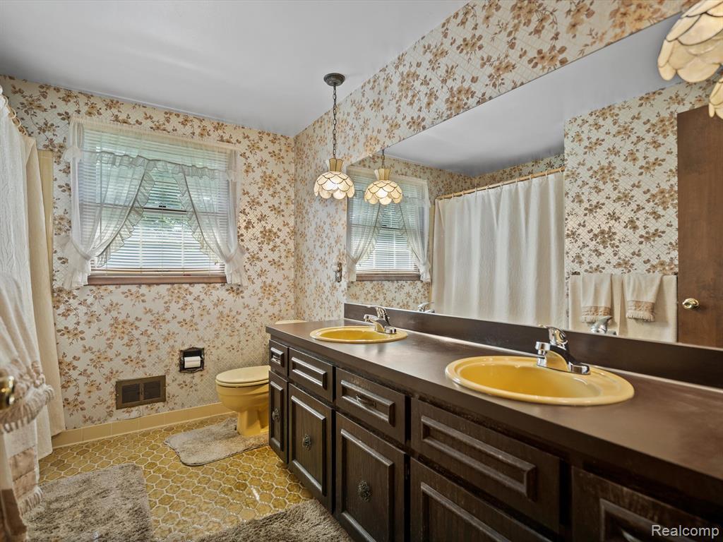 47202 WARWICK, Shelby Twp, MI 48315 — Photo 25