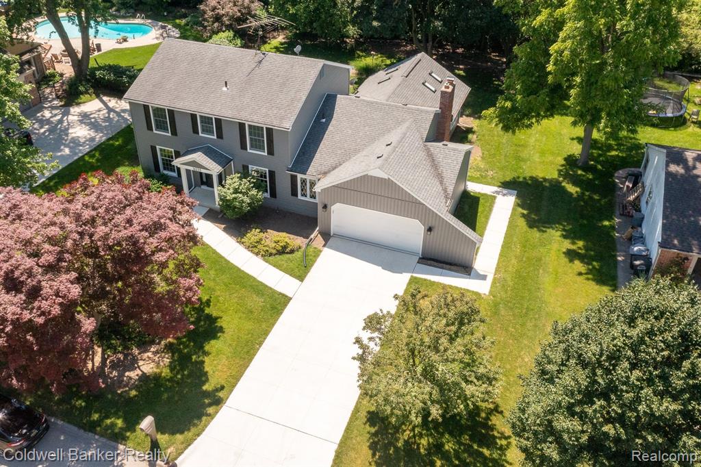 16235 WINCHESTER Drive, Northville, MI 48168 — Photo 2