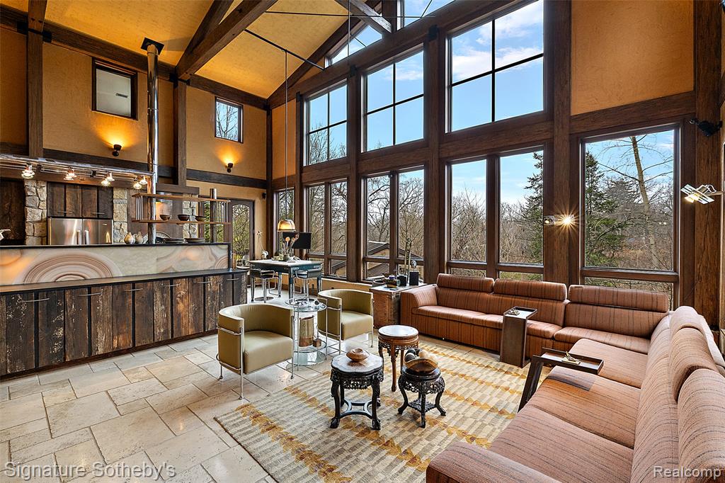 7357 LINDENMERE Drive, Bloomfield Hills, MI 48301 — Photo 16