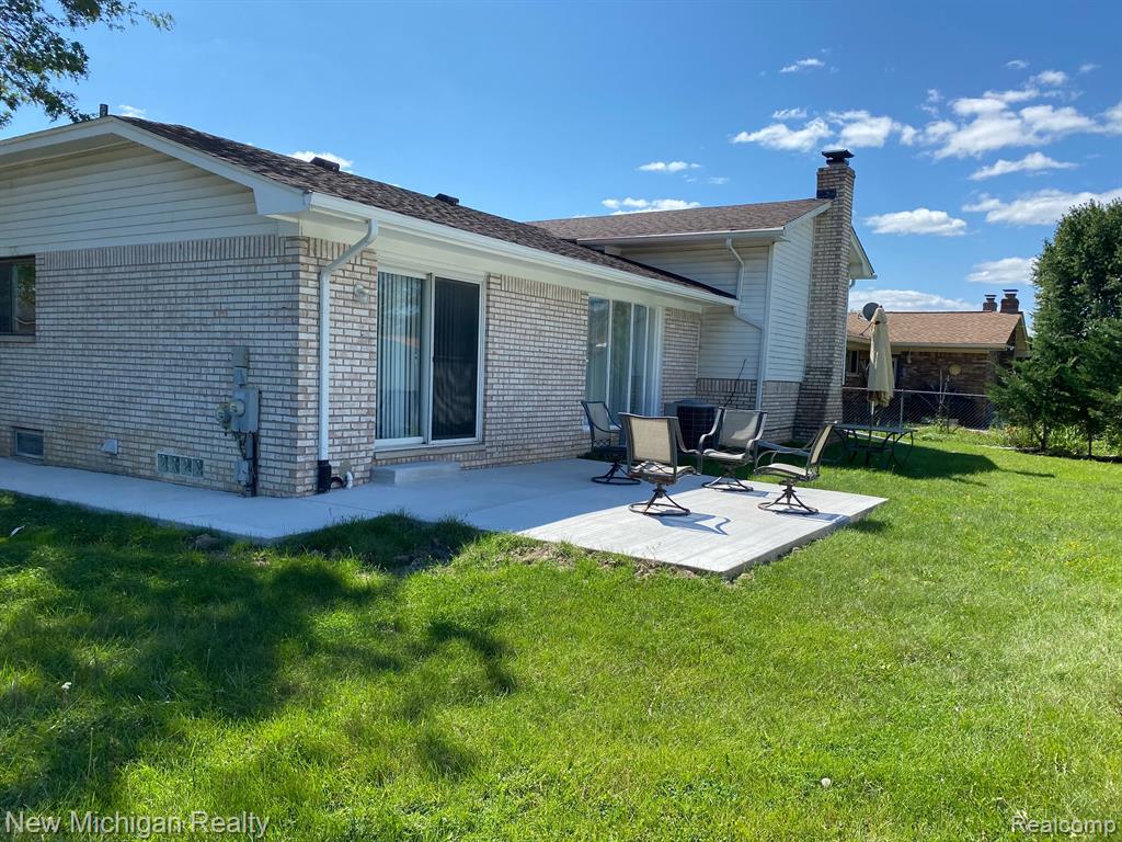 4791 ADMIRAL Drive, Sterling Heights, MI 48310 — Photo 5
