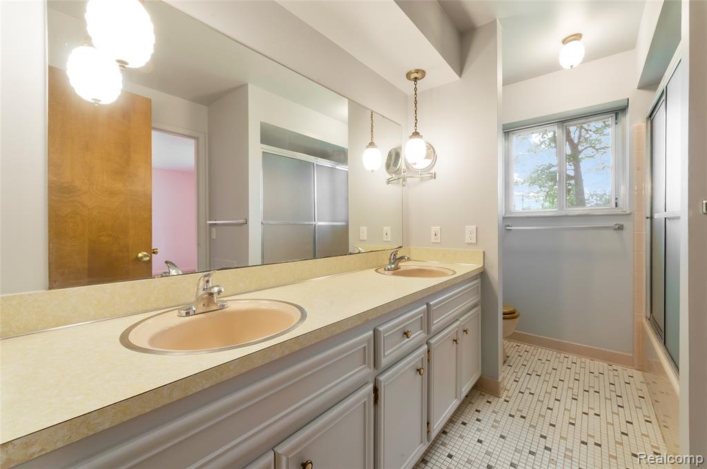 8887 Clark Road, Clarkston, MI — Photo 18