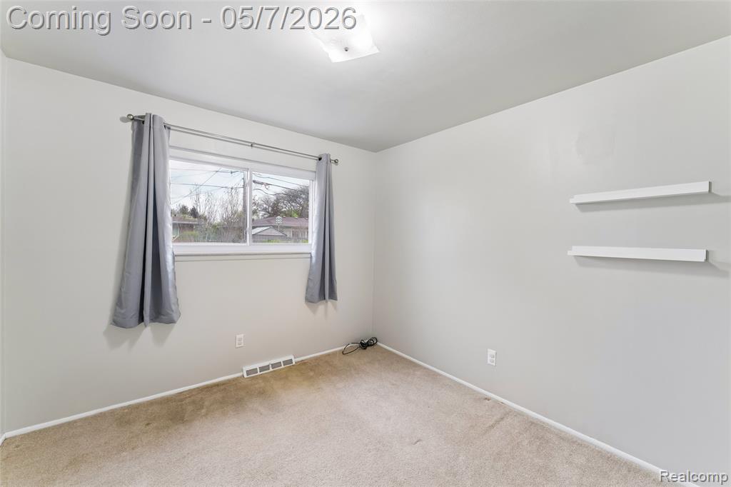 14053 April Lane, Warren, MI 48088 — Photo 26