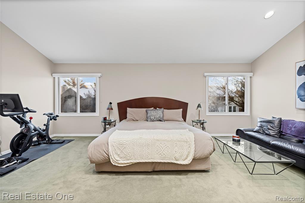 5087 Village Place Court, West Bloomfield, MI — Photo 24