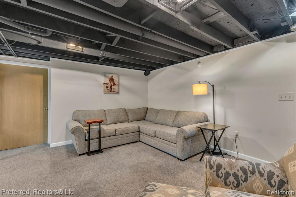 5722 King James Ln., Waterford, MI 48327 — Photo 30