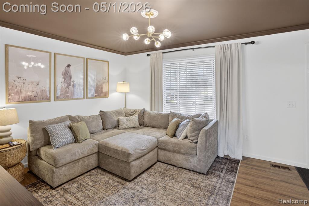 301 Lindenwood Drive, Linden, MI 48451 — Photo 9