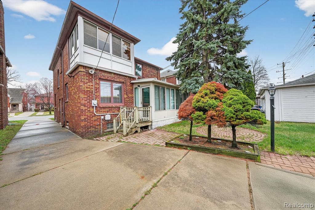 19921 Warrington Drive, Detroit, MI 48221 — Photo 40