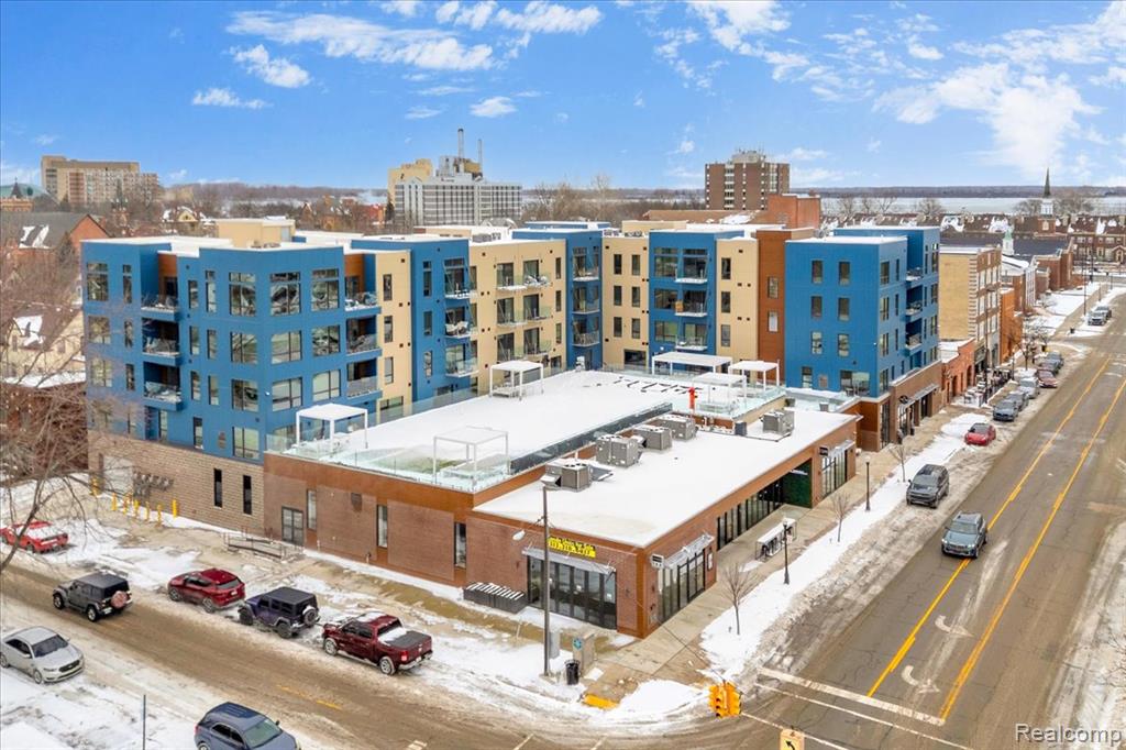 166 OAK Street, Wyandotte, MI, 48192